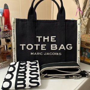 Marc Jacob Tote Bag (Medium)
